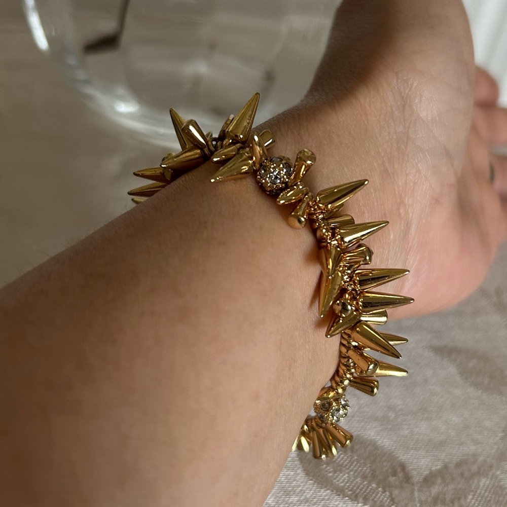 Stella & Dot Spike Stretch Bracelet Gold Tone